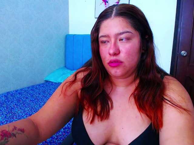 Fotografie littleflower1 Hello my loves, I hope you are well, welcome to my room, let's have fun and make a lot of messes with my tight pussy for you.@curvy@musian#latina