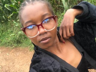 Erotický videohovor Kari31