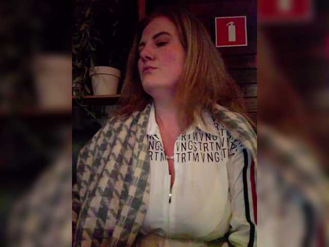 Snímky obrazovky vysielania LizaCakes