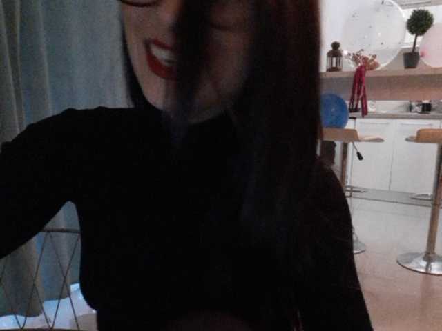 Snímky obrazovky vysielania LizzyRoy