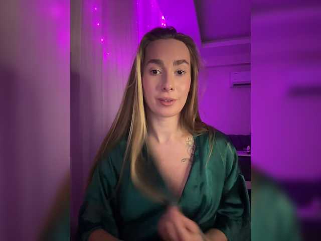 Snímky obrazovky vysielania lola-bb180