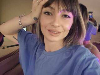 Erotický videohovor LolaxCute