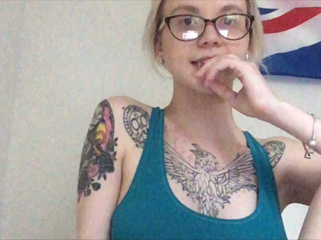 Snímky obrazovky vysielania LolyYogSotho9