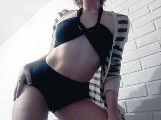 Erotický videohovor LonelyKira