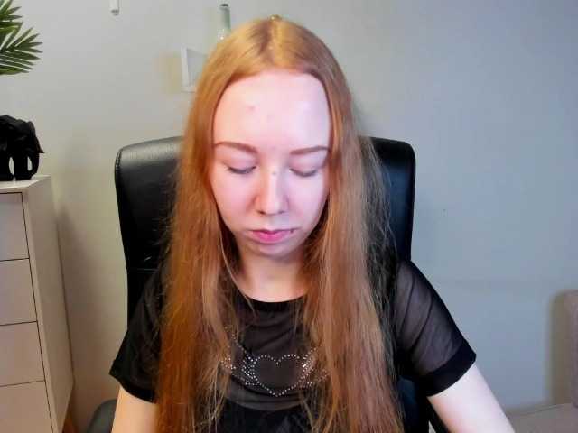 Fotografie LoriFire Let me warm u up ;)#new #fun #rolleplay #cockrating #english #german #humiliation #cei #joi #dirtytalk #cockandballstortures #domination #sph #sarcasm #edging #punishment #orders #ginger #CFNM