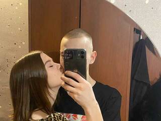 Erotický videohovor love--stories