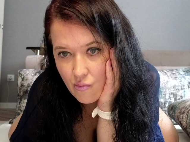 Snímky obrazovky vysielania LoveCatsuit