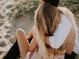 Erotický videohovor Loveisg