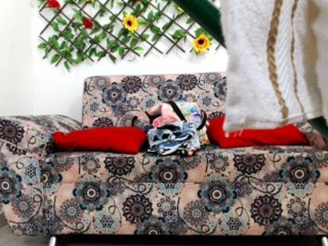 Snímky obrazovky vysielania Luandaaa