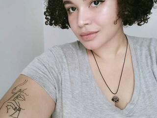 Erotický videohovor Lucia-Stone71