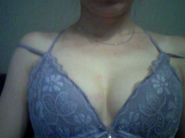 Snímky obrazovky vysielania luckykitten