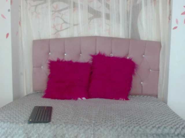 Snímky obrazovky vysielania LuluLovee