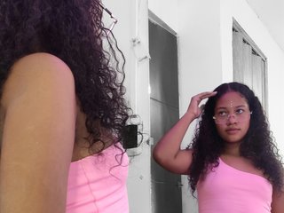 Erotický videohovor Luna-horny-1