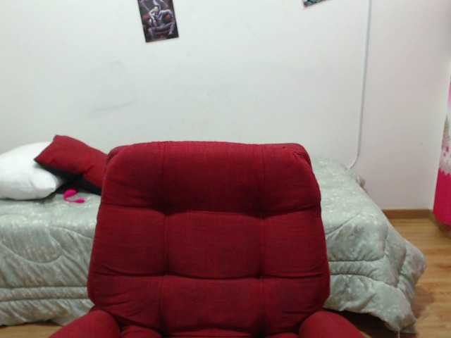 Snímky obrazovky vysielania lunaqueen1