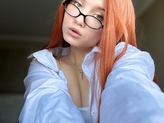Erotický videohovor LunetteFame