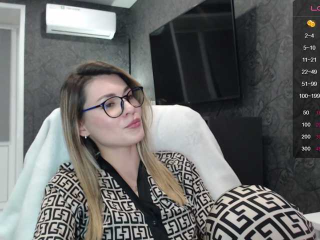 Snímky obrazovky vysielania lunnayaprizma