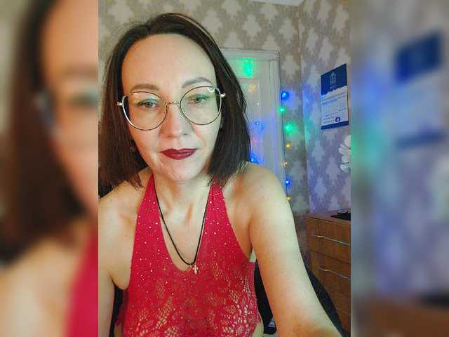 Snímky obrazovky vysielania LyubavaMilf