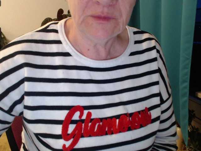 Snímky obrazovky vysielania MadamSG