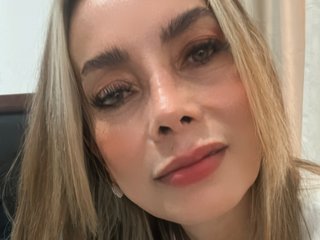 Erotický videohovor Madelynbroke