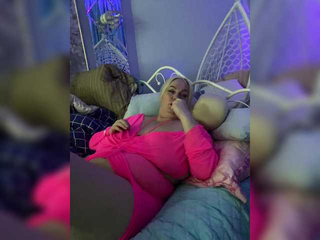 Snímky obrazovky vysielania MadisonLove