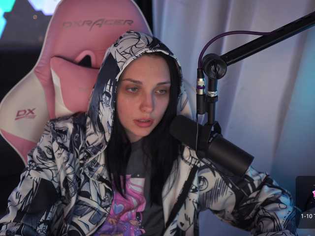 Snímky obrazovky vysielania MalinaBo0m