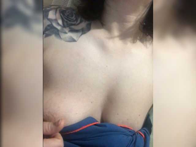 Snímky obrazovky vysielania MARIIKA13