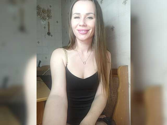 Snímky obrazovky vysielania LoveLoveKira