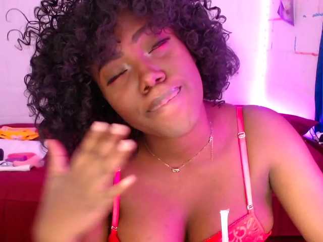 Fotografie Mary-Johnson Hi!! Make me happy with your tips #ahegao #ebony #anal #glasses #latina @sweetvj0626 Follow me on my instagram