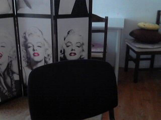 Snímky obrazovky vysielania Mary_Lu