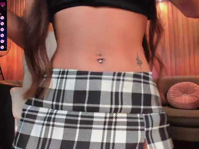 Snímky obrazovky vysielania MaryLewis