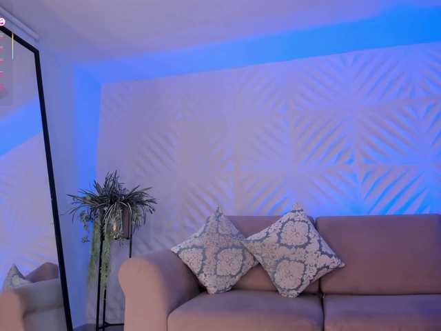 Snímky obrazovky vysielania MaryLewis