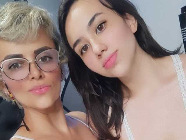 Foto profilu Mature-Young