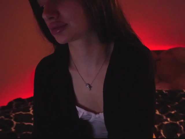 Snímky obrazovky vysielania Maya888