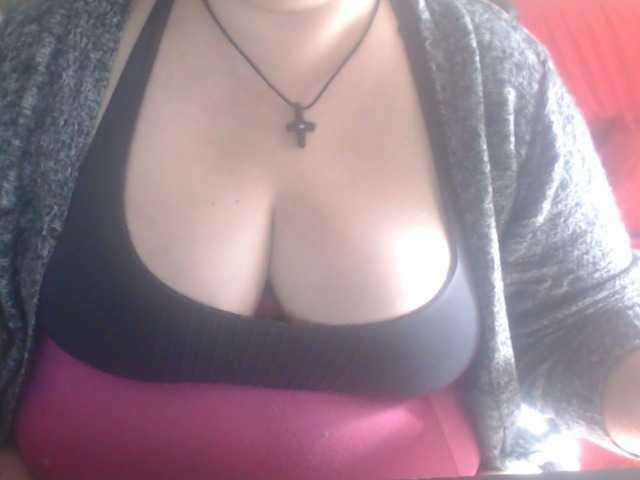 Fotografie mayalove4u lush its on ,1 to make my toy vibra, 5 for like e,15#tits 20 #ass 25 #pussy #lush on , please one tip