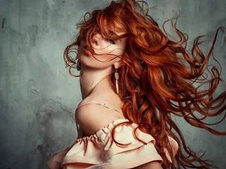 Erotický videohovor Mi-reina35