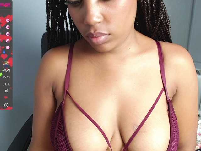 Fotografie Megalyn SEXY EBONY BOOBS to fuck, Do u wanna play naughty together? lets go enojoy together Daddy ♥