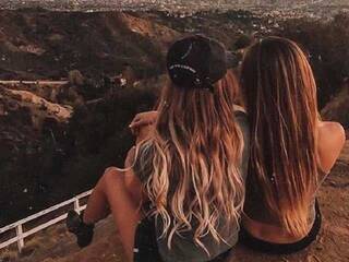 Erotický videohovor MelanieAndDonna