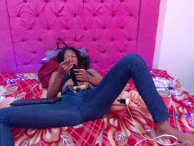 Snímky obrazovky vysielania melisasugar