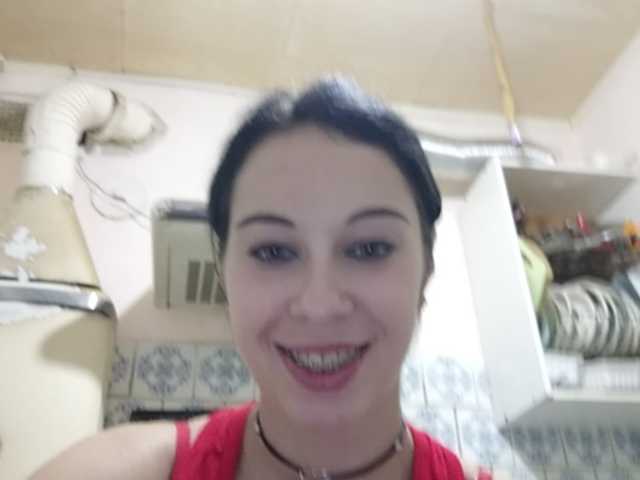 Snímky obrazovky vysielania Miss-Mikki
