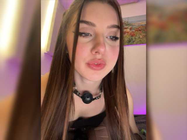 Snímky obrazovky vysielania MENNDI