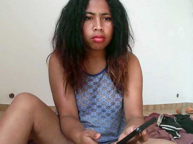 Snímky obrazovky vysielania Menronjahh