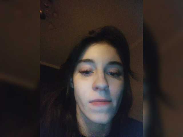Snímky obrazovky vysielania Meow69lover