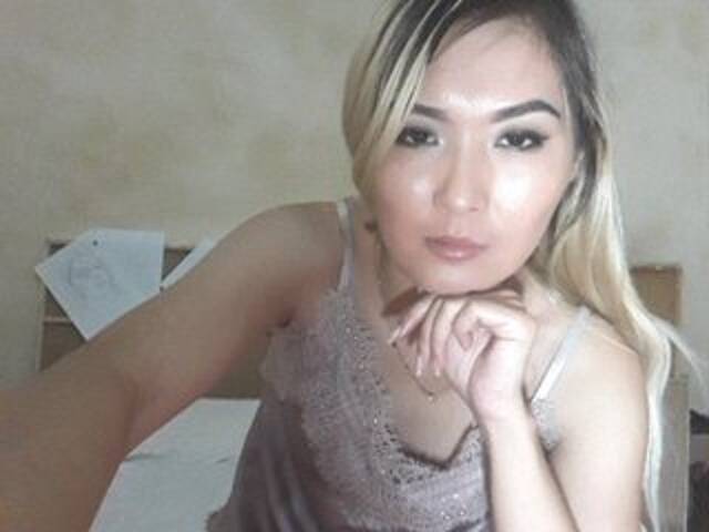 Snímky obrazovky vysielania _RedRose_