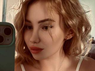 Erotický videohovor MerriiiRosalee