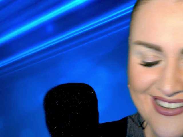 Snímky obrazovky vysielania Meskhimusic