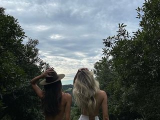 Erotický videohovor Mi-sa-2