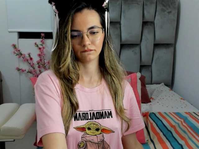 Fotografie miah-baby Hey, Make me Moan and Cum! PM 6 TK #hairypussy #teen #baby #daddy @remain to goal