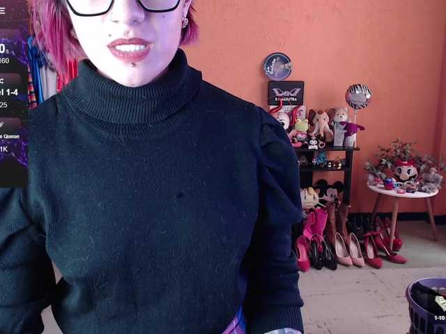 Fotografie MissMia hey guys! what video u want see? naked and toys in pvt! heels66strapon113naked100boobs50