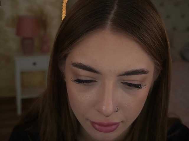 Snímky obrazovky vysielania MiaMeows