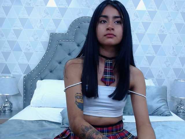 Snímky obrazovky vysielania MiaWillson